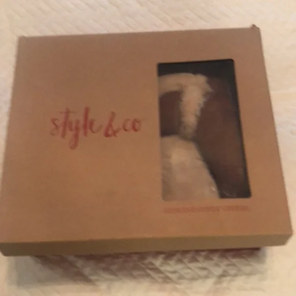 Womens Style & co suede boots, NIB size 8 - Picture 6 of 6